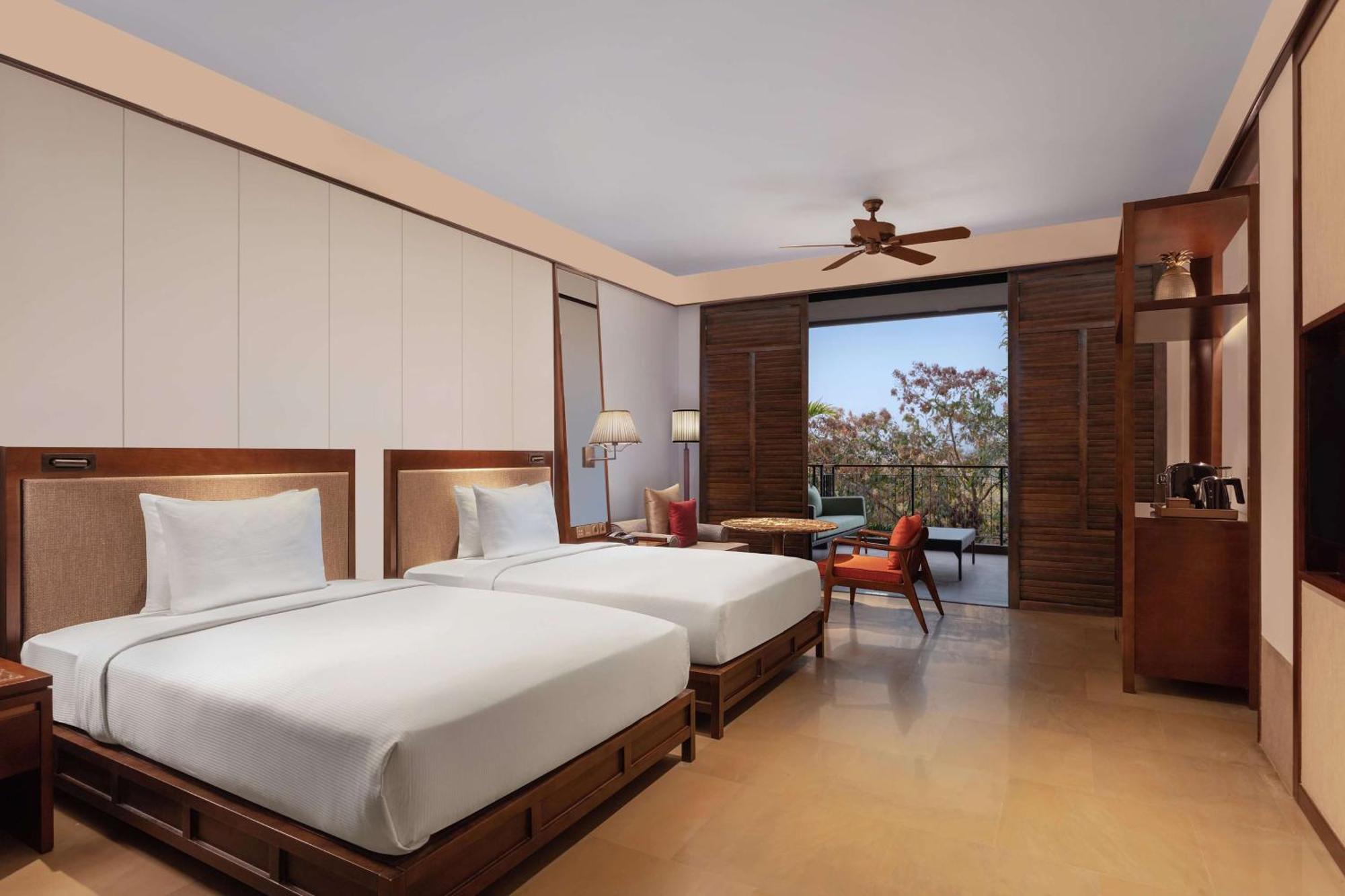 Hilton Goa Resort Candolim Exterior photo